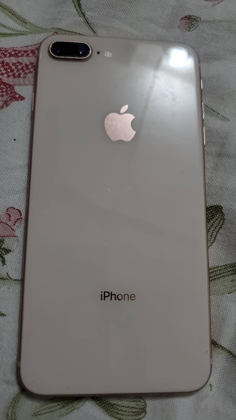 Apple iPhone 8 Plus 0