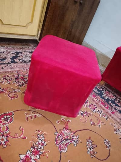 4 chairs for sale