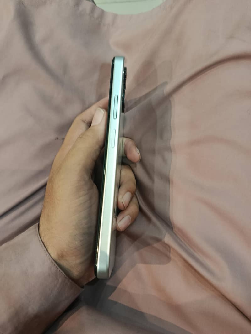 oppo a6c 1