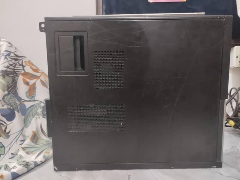 Dell CPU + screen --> core i5 1
