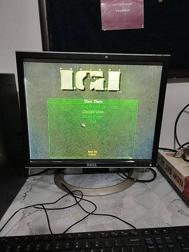 Dell CPU + screen --> core i5 4