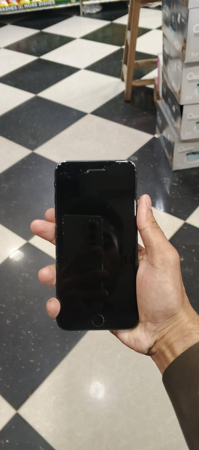 Apple iPhone 7 Plus 1
