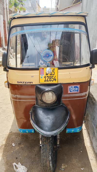Sazgar model 2015 Condition 10/10