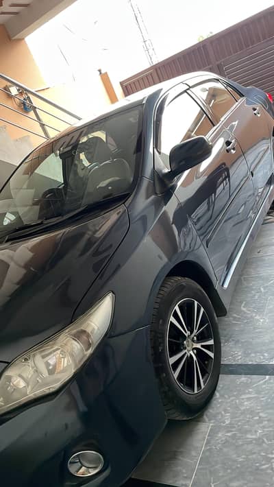 Toyota Corolla GLI 2012