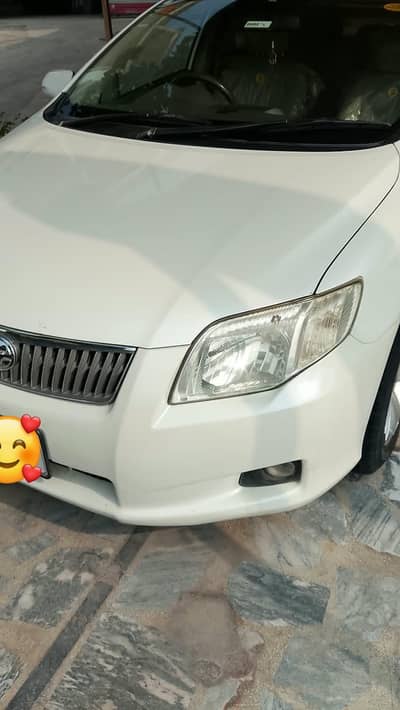 Toyota Corolla Axio G Push start 2007 Lahore registered