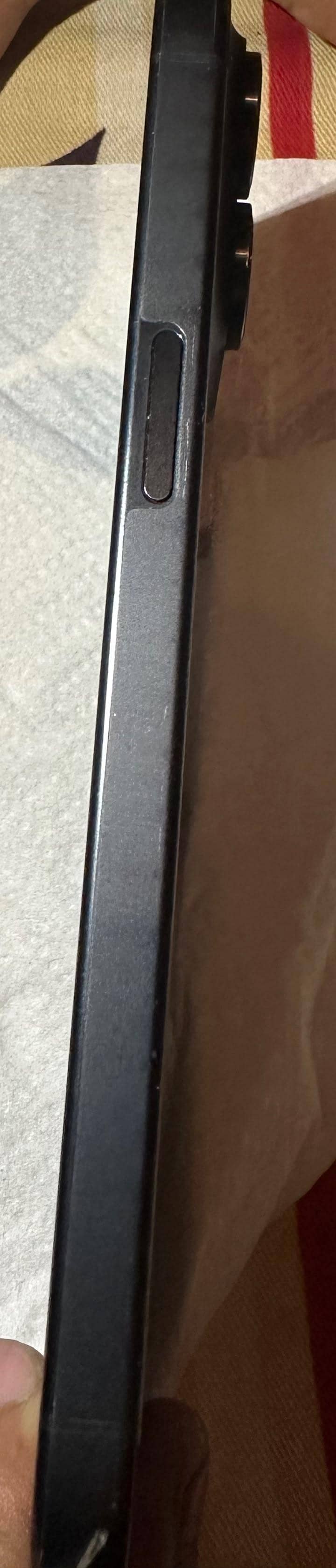 Apple iPhone 15 Pro Max 3
