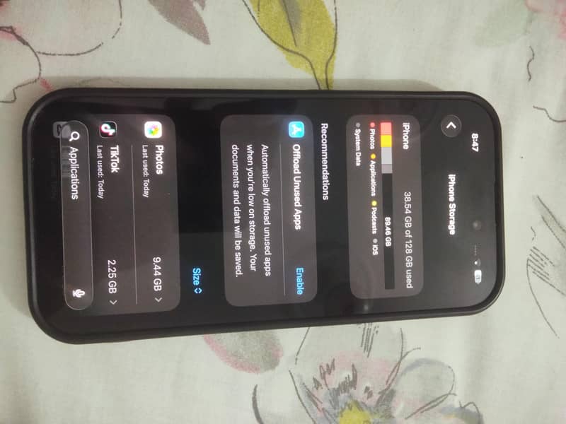 Apple iPhone 14 Pro 0