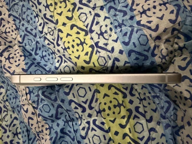 Apple iPhone 17 Pro Max 3