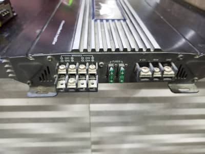 Amplifier oxygen 1600watt or kingvox for sale