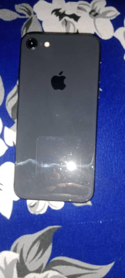 Apple iPhone 8