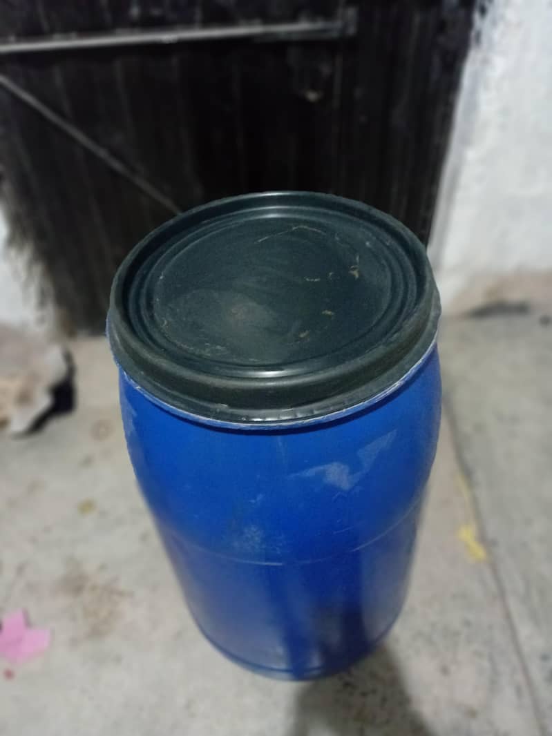 plastic drum 1