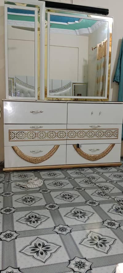 Deco Furniture For Sale(Bed,side table, divider, dressing And almari)