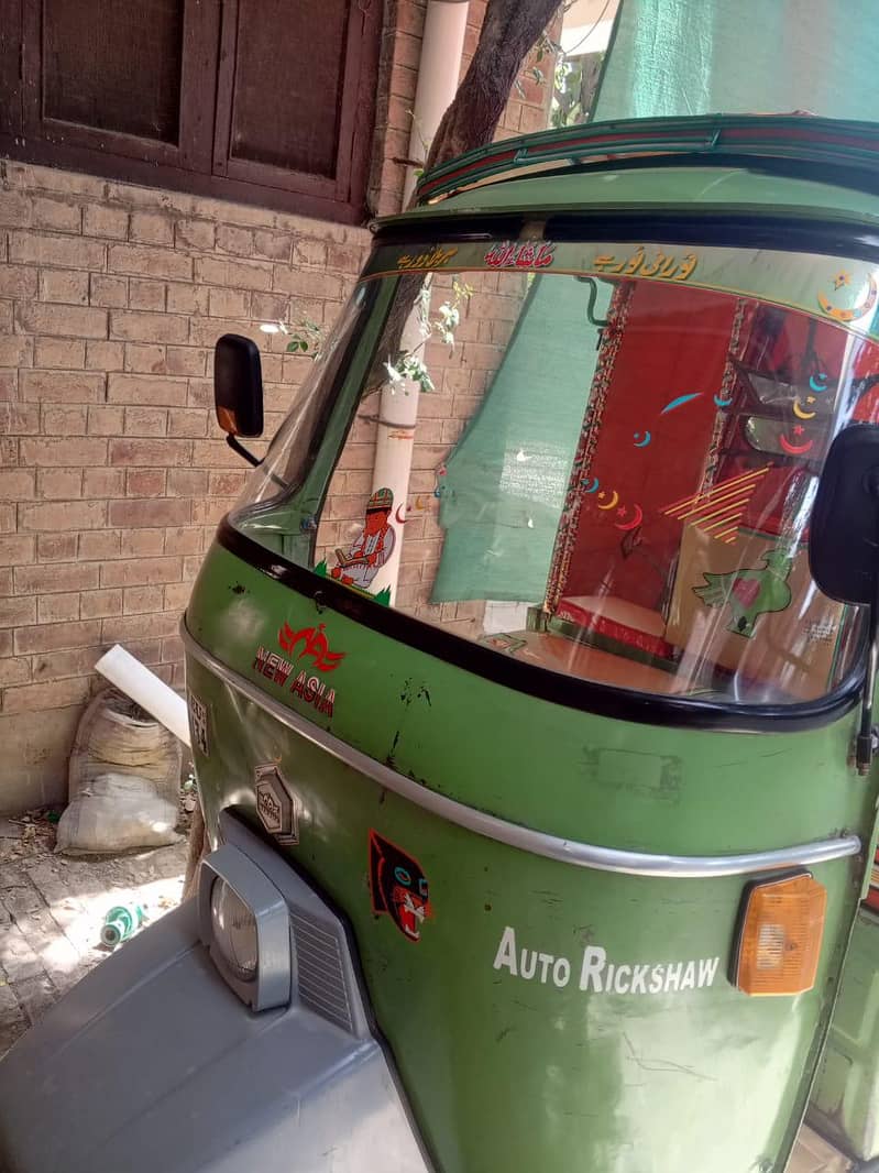 Auto Rickshaw 4 stroke 4