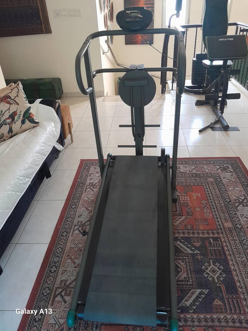 Manual treadmill 0
