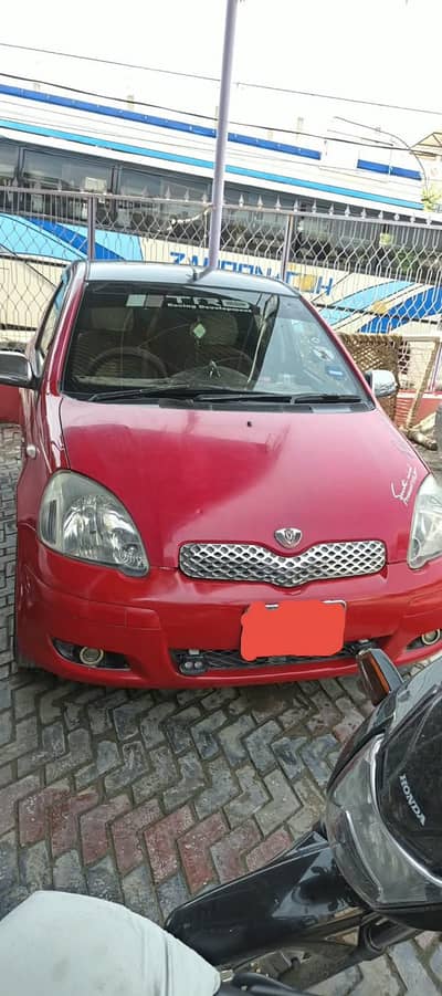 Toyota Vitz 2002