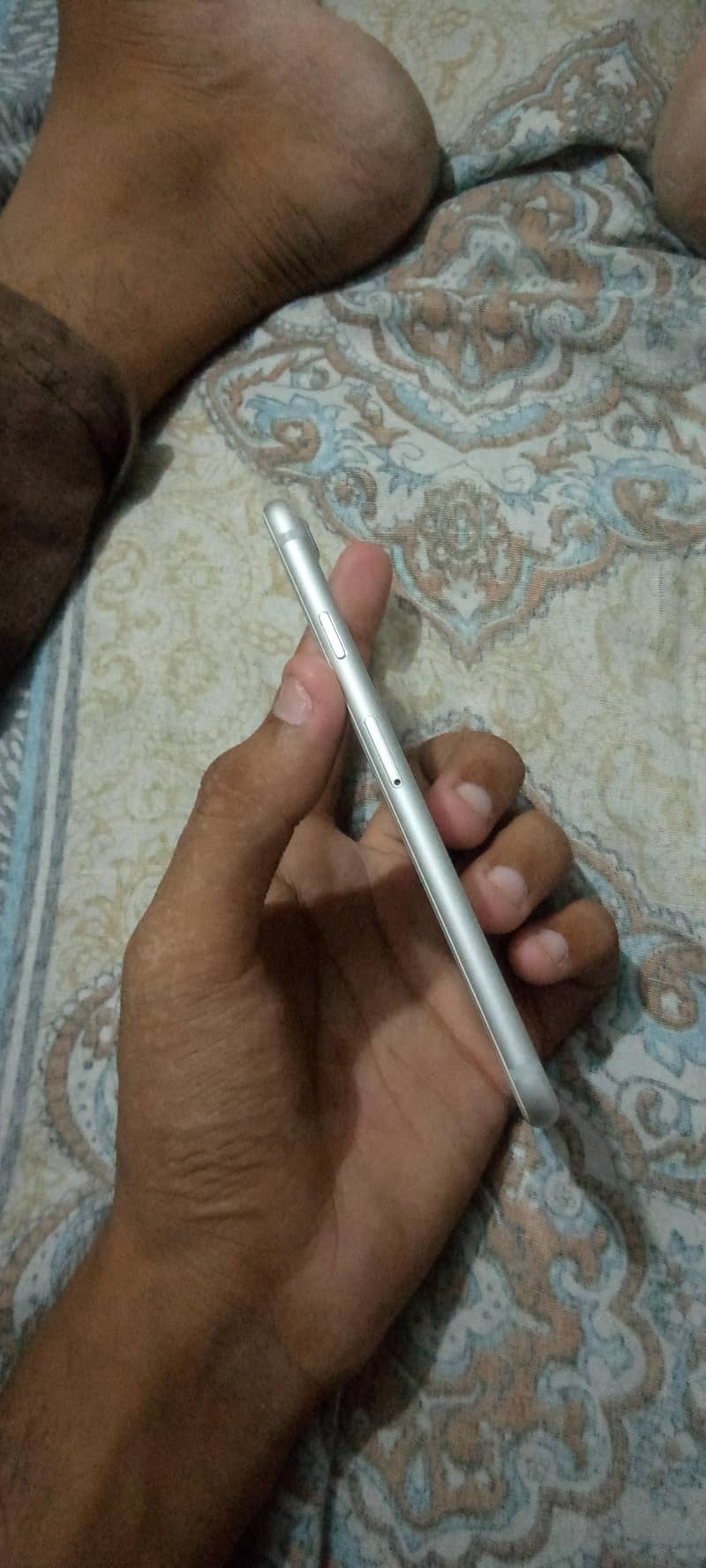 Apple iPhone 7 1