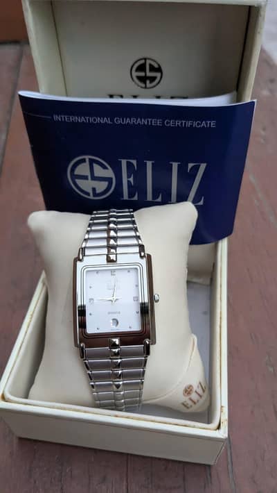 Brand new Es 5181g white color ELVI BRAND