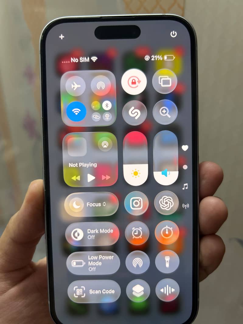 Apple iPhone 15 4