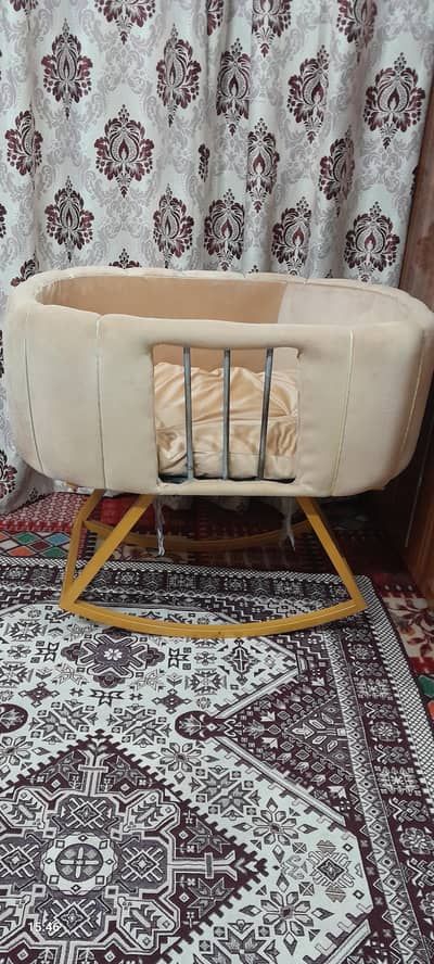 Baby bassinet| baby crib | baby cot