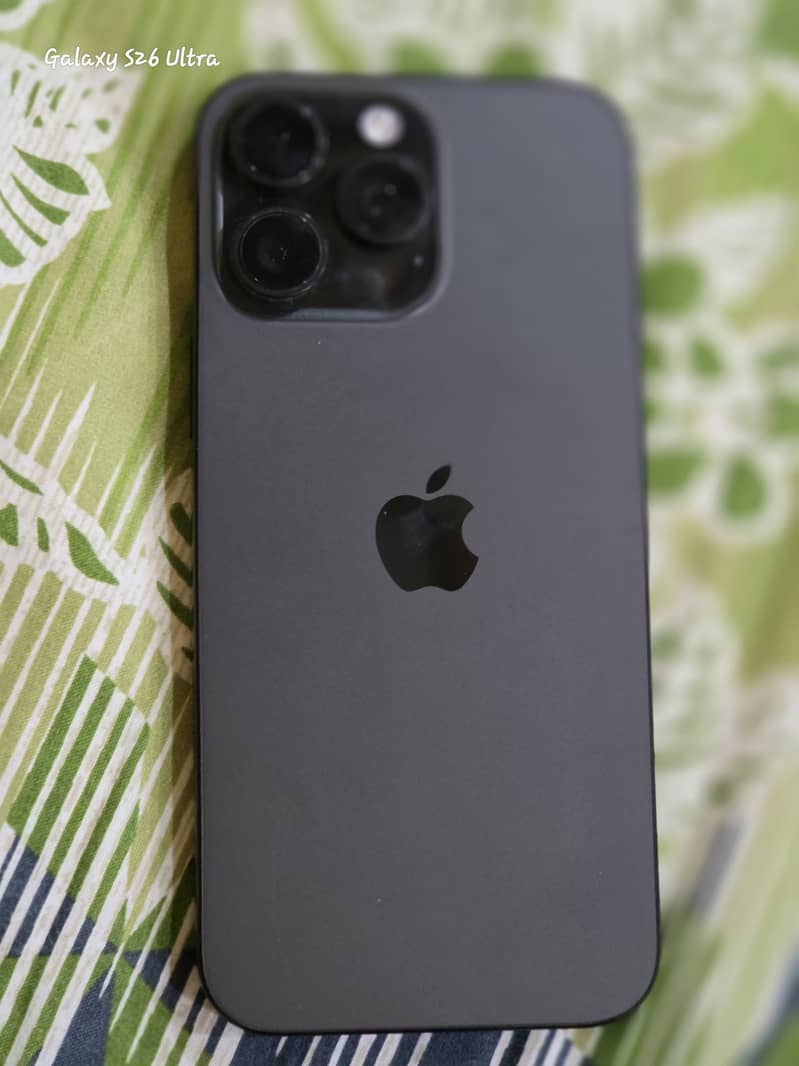 Apple iPhone 16 Pro Max 0