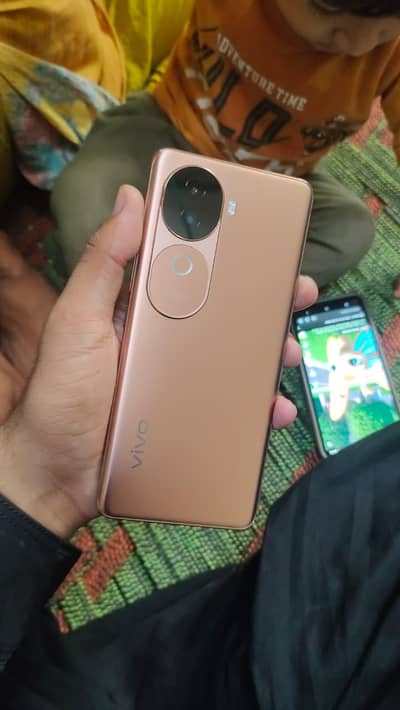 Vivo v40e.