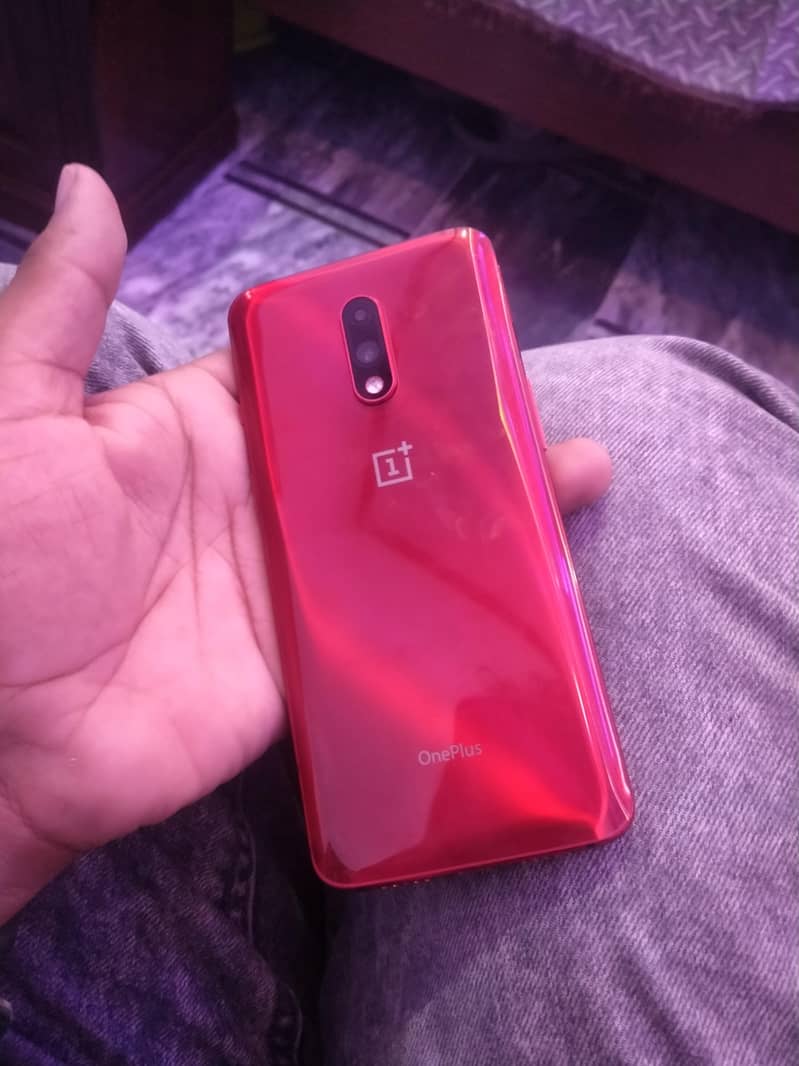 One Plus 7 6