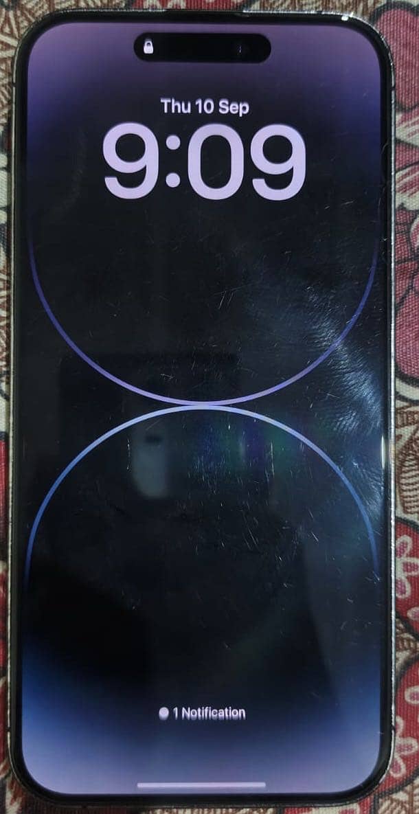 Apple iPhone 14 Pro Max 1
