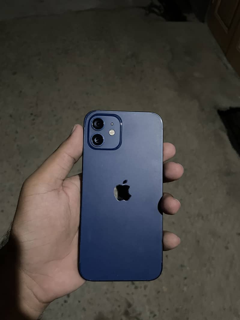 Apple iPhone 12 0