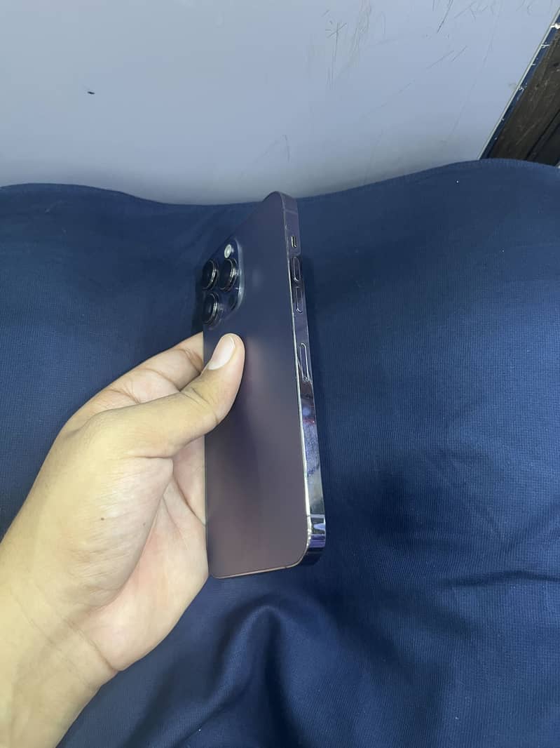 Apple iPhone 14 Pro Max 5