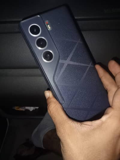 Tecno CAMON 40 Pro