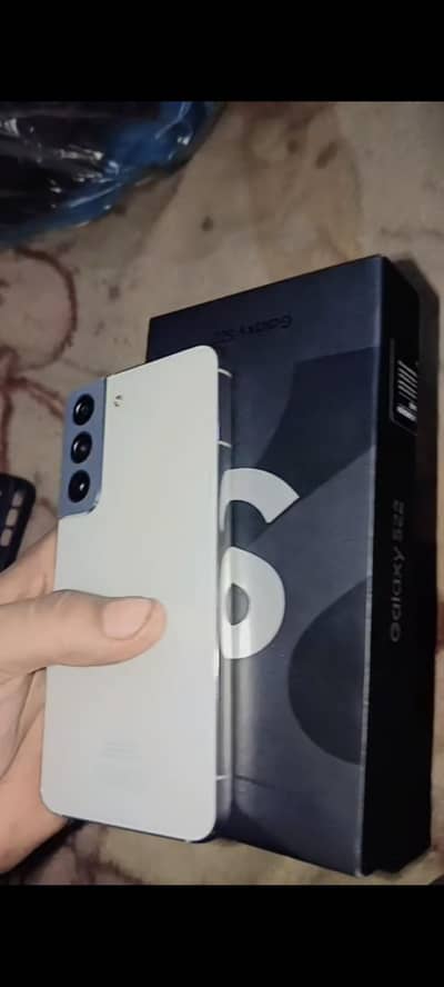 Samsung Mobile S22