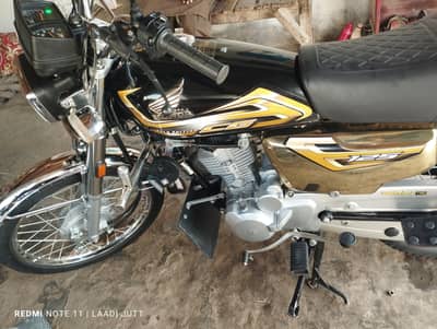 Honda 125 gold addition