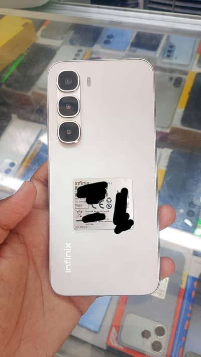 Infinix hot 60 pro 10/10 condition with box charger all ok
