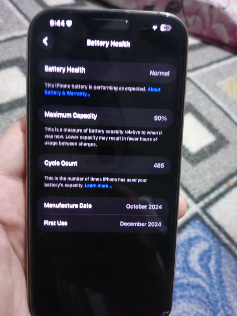 iphone 16pro max 4
