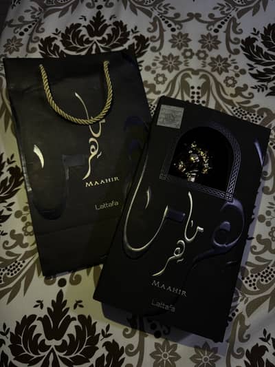 Lattafa Maahir Oud Eau de Parfum Original Perfume – 100ml