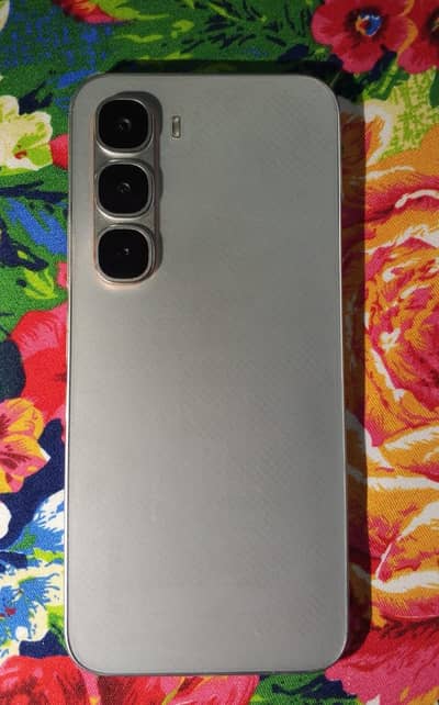 Infinix Hot 60 Pro 20 days used like pin pack