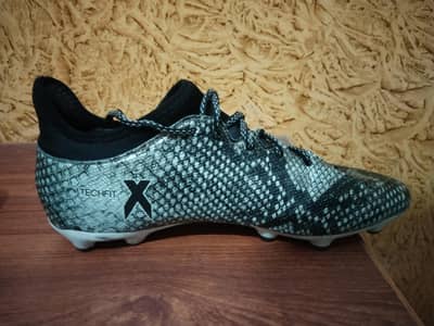 Adidas x viper 16.3