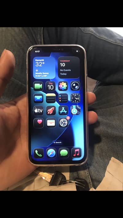 Apple iPhone 12