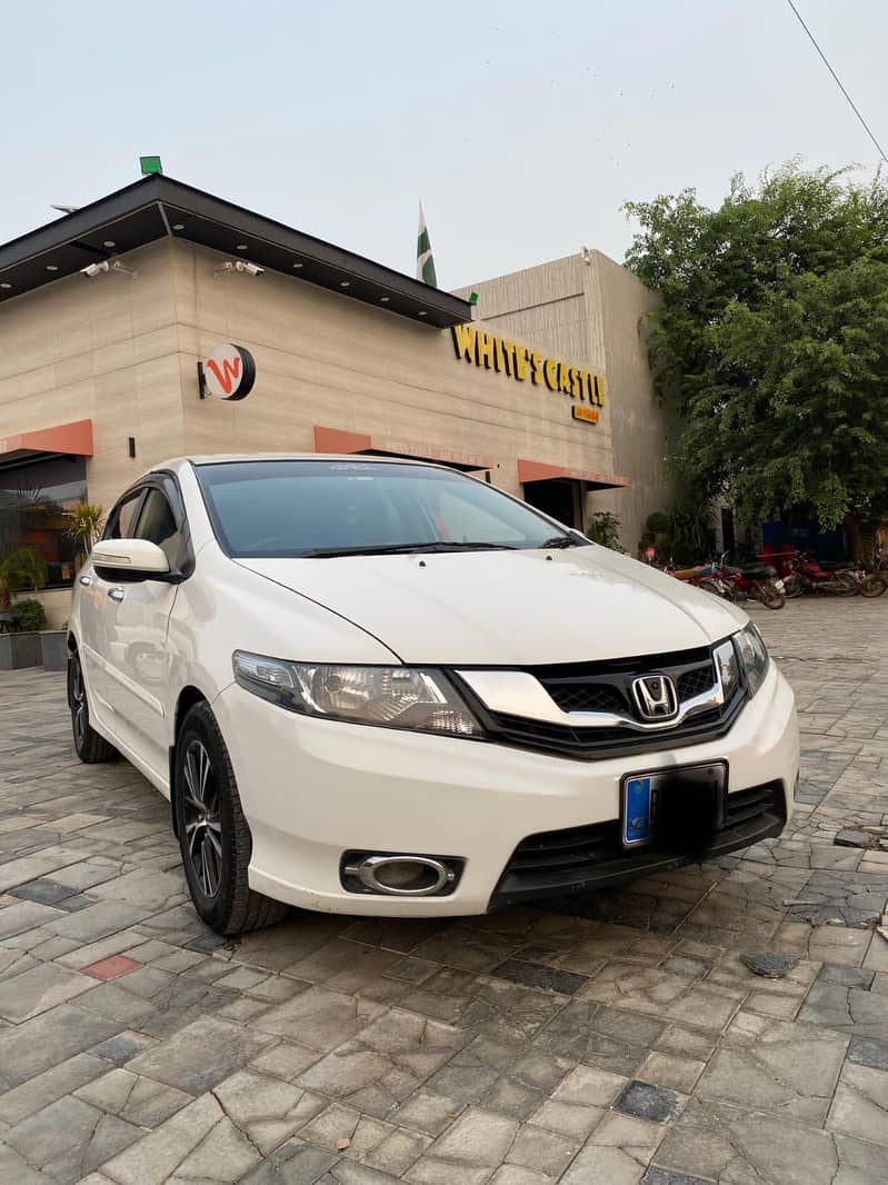 Honda City 2018 ISL number Mint condition 0