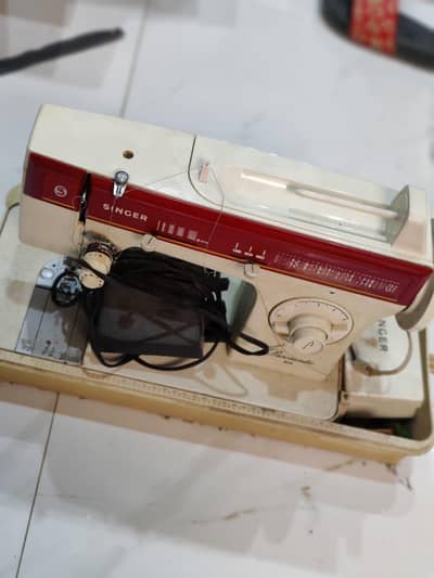 singer Discmatic 974