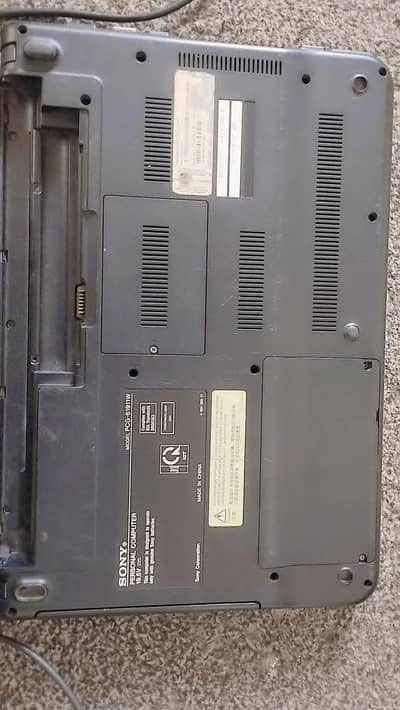 Sony VAIO Laptop | 12GB RAM | 320GB Hard | 8/10 Condition