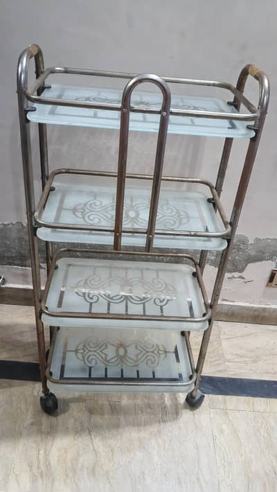 Tea trolly