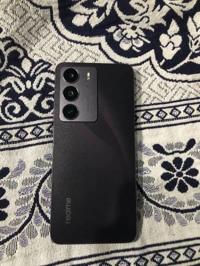 Realme C75