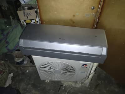 gree 1 ton inverter gass lock hey Ac me