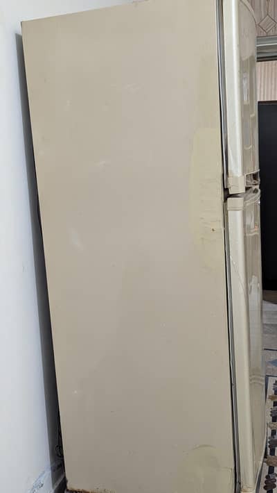 Waves Refrigerator – Good Working Condition