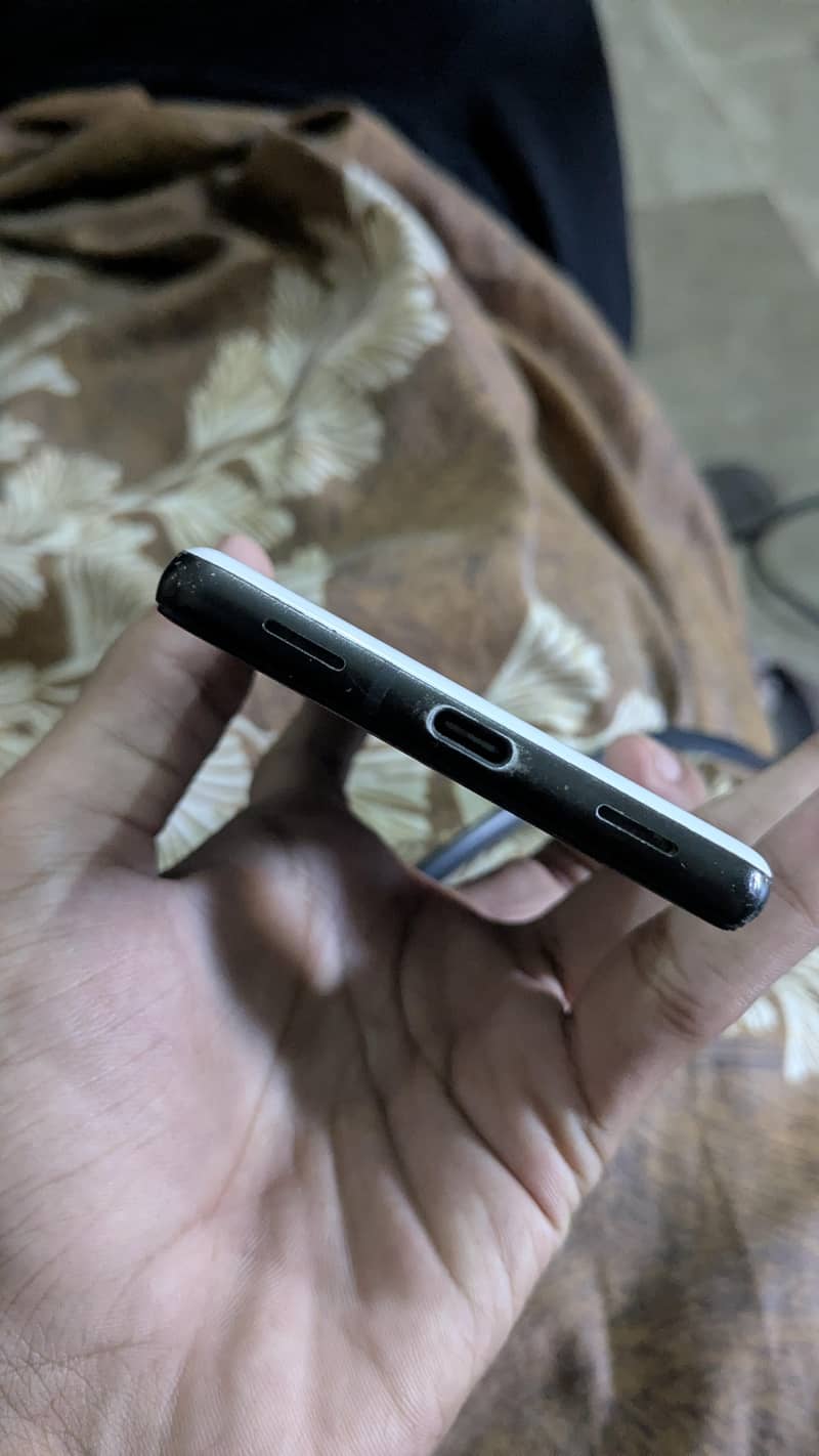 Google Pixel 6a 9