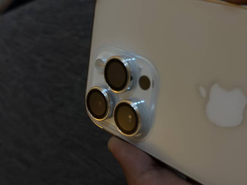 Apple iPhone 14 Pro 7
