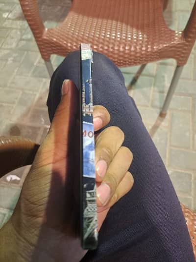Apple iPhone 13 jv