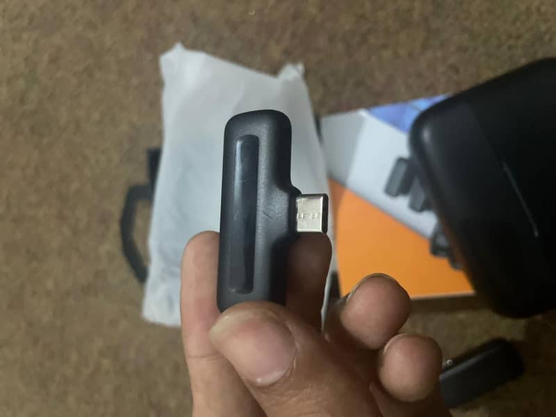 Wireless MicroPhone 1