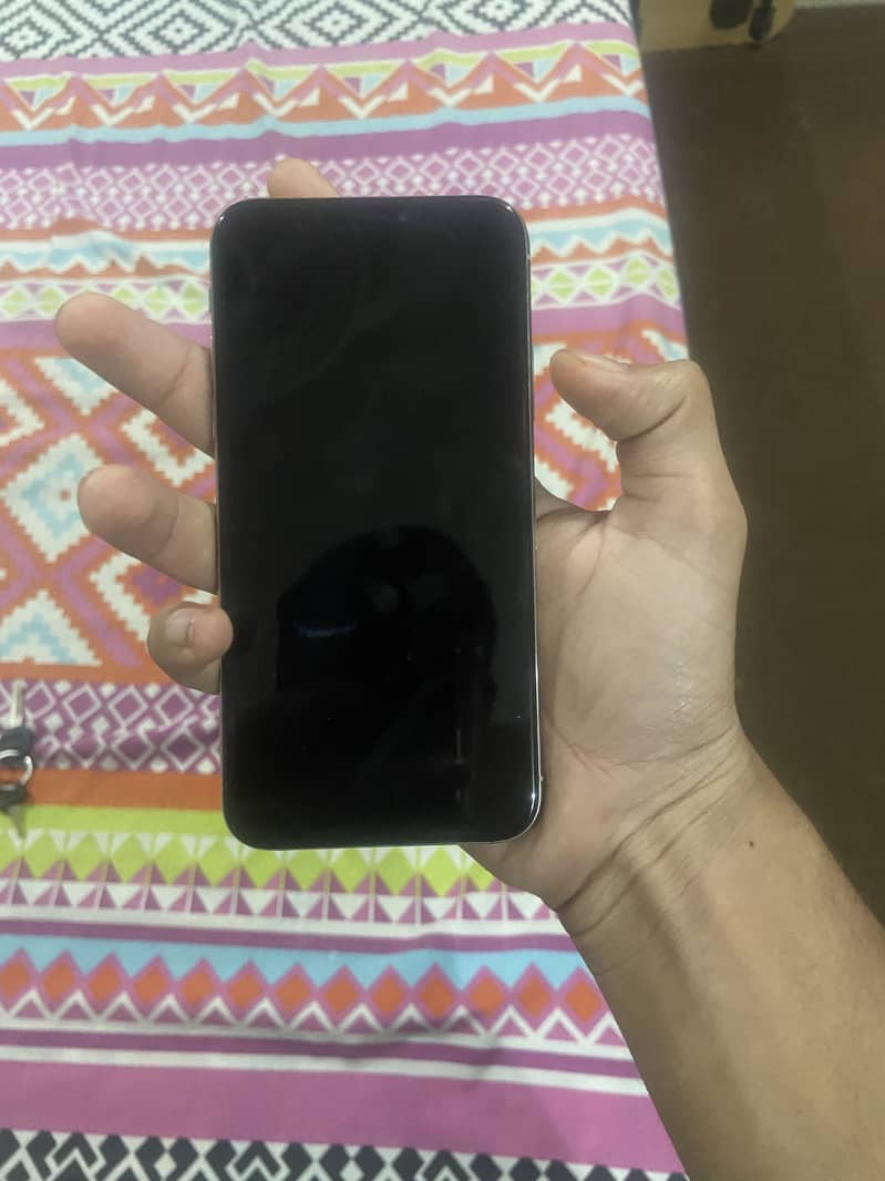 Apple iPhone X 0